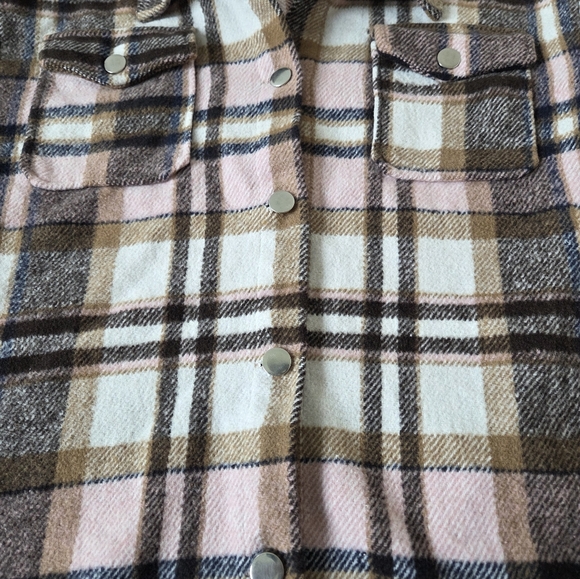 Flannel - Picture 5 of 5